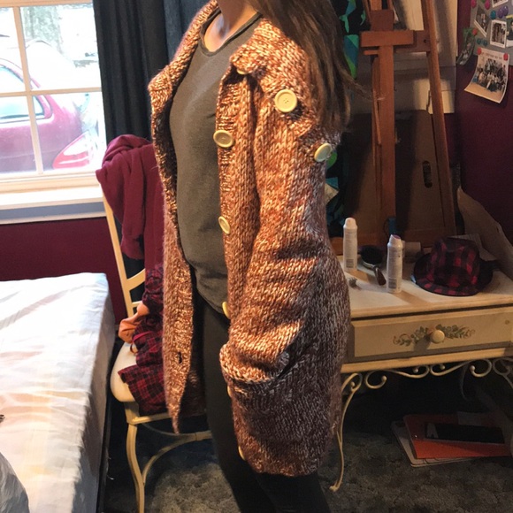 Sweater - Picture 3 of 3